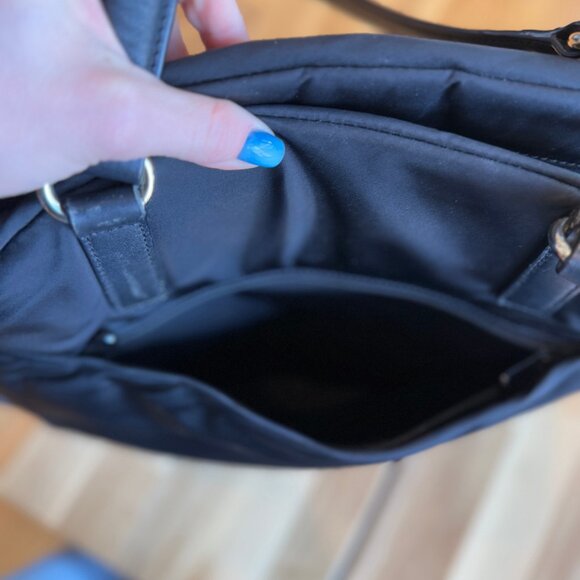 Lo & Sons O.M.G. Travel Bag - Medium - Picture 5 of 10